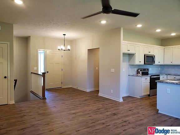 2nd image of 2907 N 167th Ct