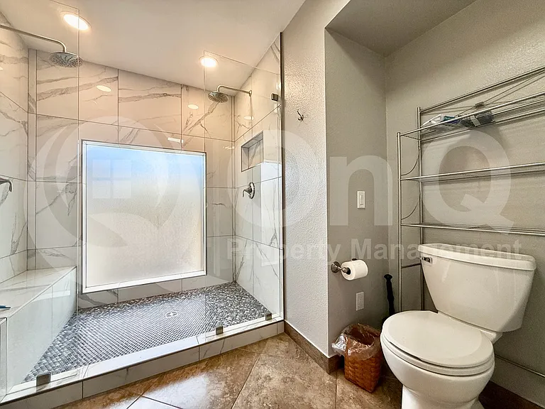 535 W Sweetwater Ave — Photo 19