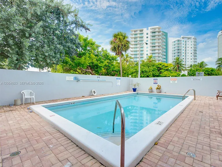 6725 Harding Ave #504 — Photo 40