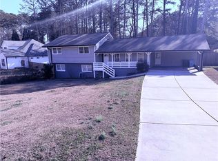 5074 Brownlee Rd, Lilburn, GA 30047