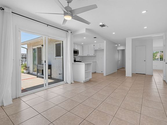 5th image of 263 Greenbriar Ct