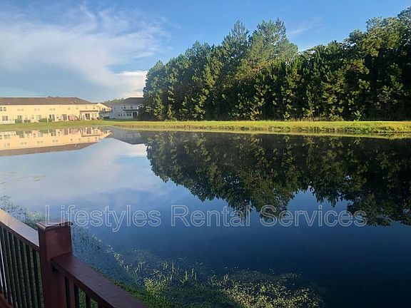 5th image of 6147 Bartram Village Dr