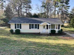 298 Fox Dr, Spartanburg, SC 29302