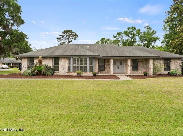 398 LOS PALMAS Drive, Fleming Island, FL 32003