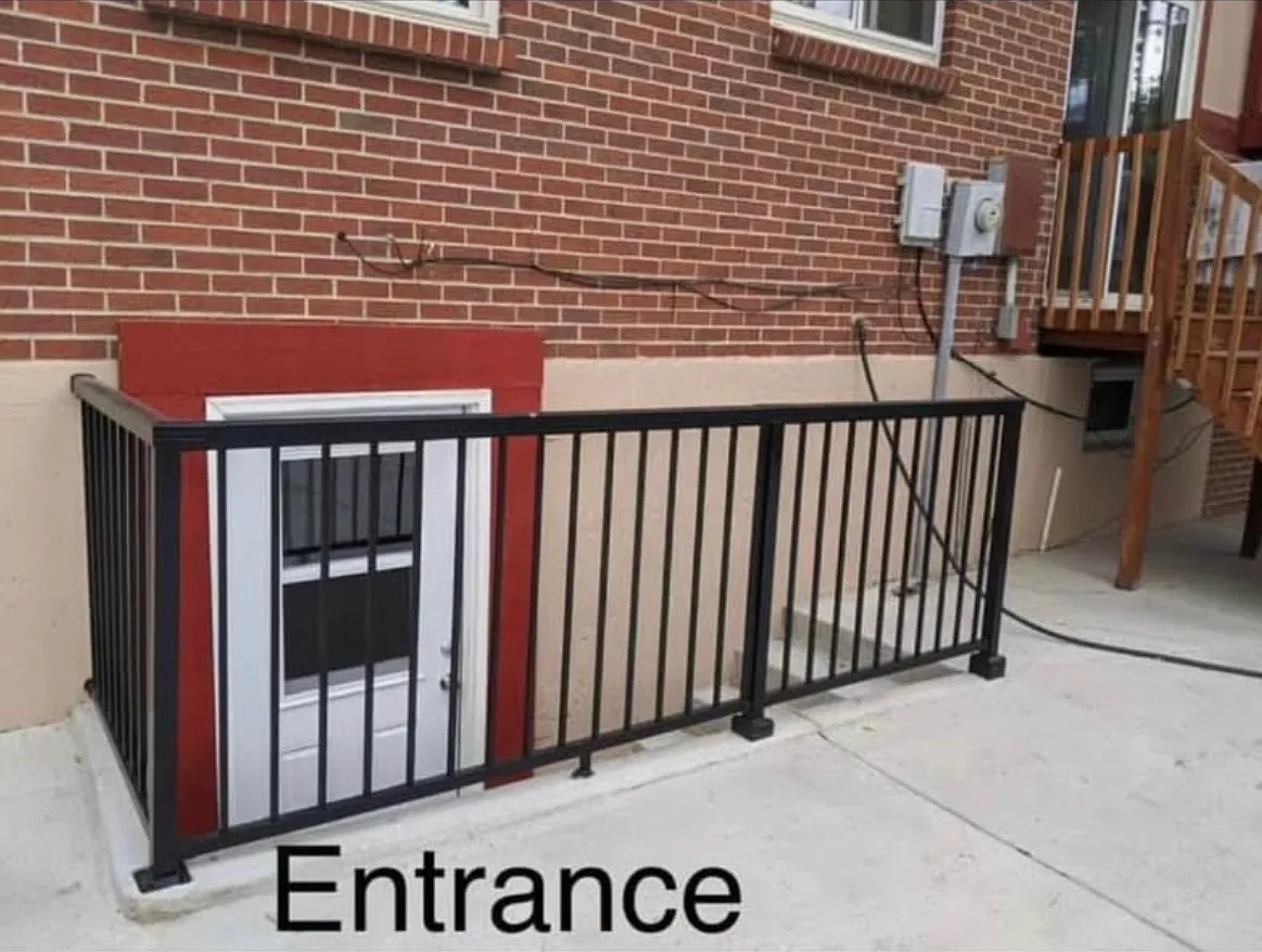 1 bed, 750 sqft, $1,300 — Photo 3