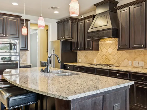 1611 Tonkawa Trl, Katy, TX 77493