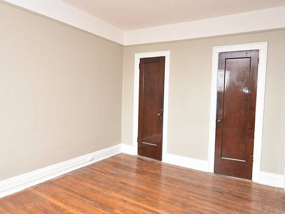 5th image of 2351 38th St APT D1