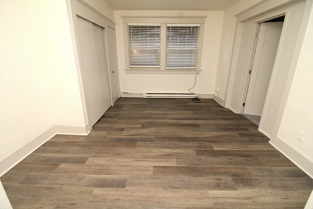 The Summit Arms Apartments — Photo 4