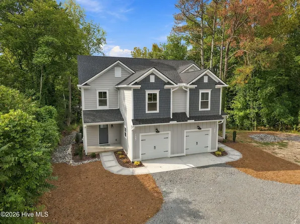 211 N McNeill St, Carthage, NC 28327