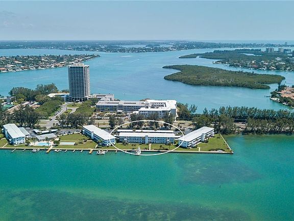 3rd image of 763 John Ringling Blvd #27BERK