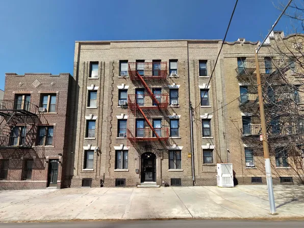 23-74 29th Street image 1 of 10