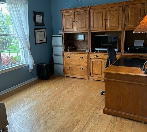 4th image of 9251 Patterson Ln