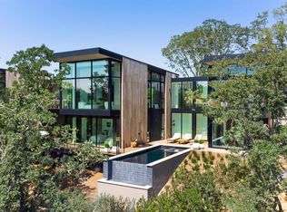 165 Sycamore Ct, Healdsburg, CA 95448