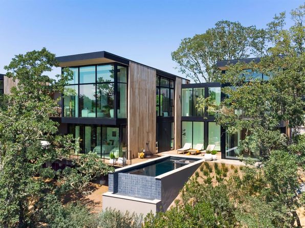 165 Sycamore Ct - 5bd/7ba, 5,584 sqft - in Healdsburg, CA