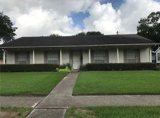 9422 Meadowcroft Dr, Houston, TX 77063