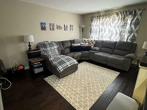 5th image of 880 5th St NE #35