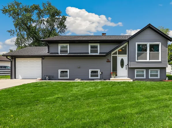 601 Ogden Rd, New Lenox, IL 60451