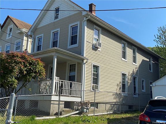 5th image of 24 Clove Ave