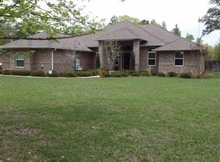 6396 Wisteria Dr, Milton, FL 32570