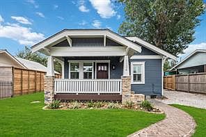 1st image of 1104 Walton St