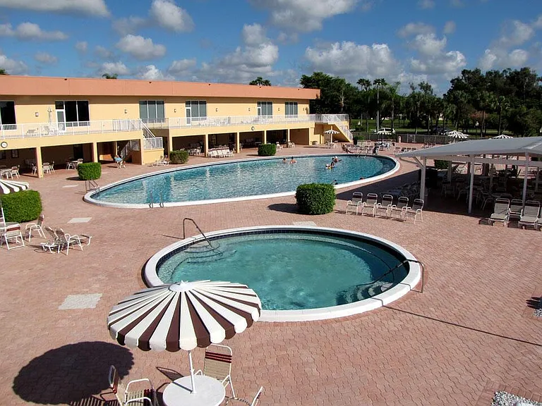 15469 Lakes Of Delray Blvd #102 — Photo 21