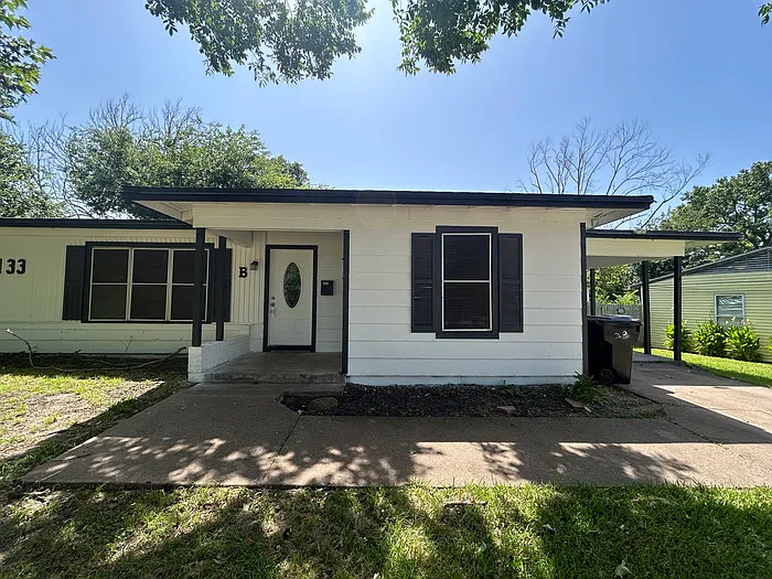 133 Vandenburg Dr #A — Photo 14