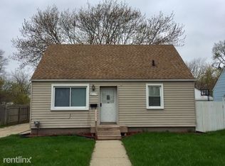25279 Packard St, Roseville, MI