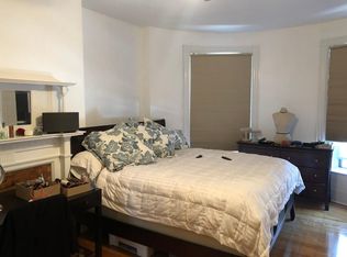 918 Beacon St #20, Boston, MA 02215