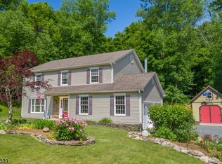 65 Quarry Rd, Wantage, NJ 07461