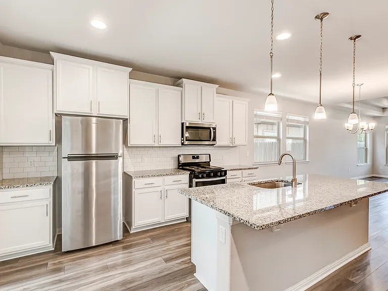 425 Arrowhead Vine St — Photo 14