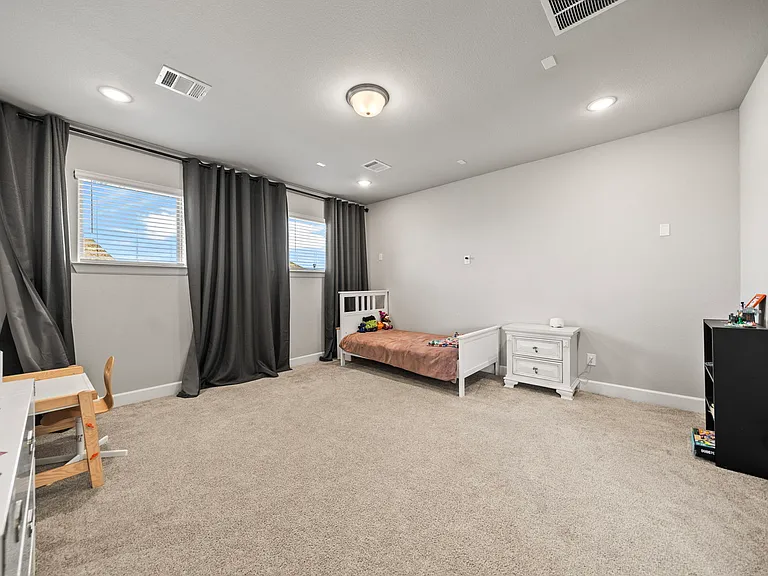 1604 Moss Trail Ct — Photo 22