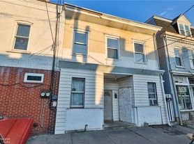 607 Ridge Ave, Allentown, PA