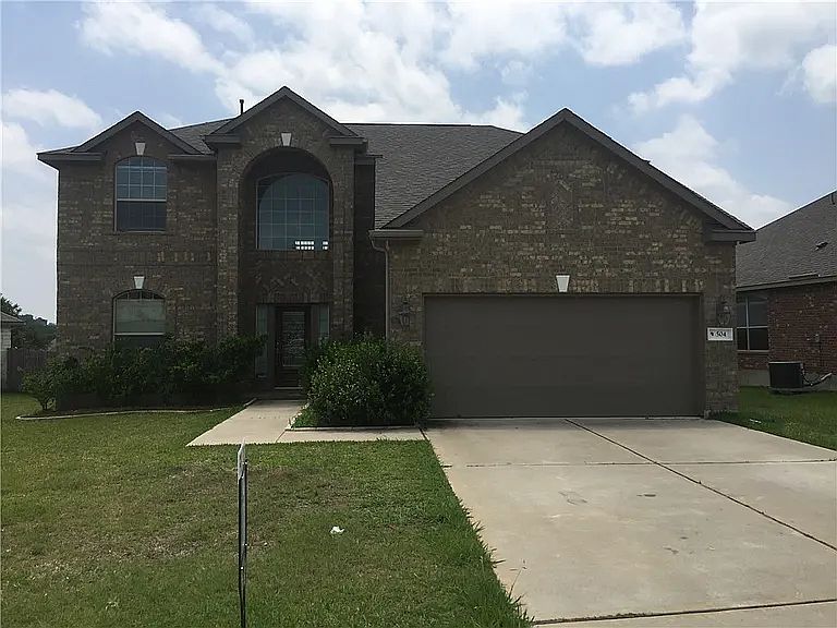 1st image of 504 Rolling Brook Ln