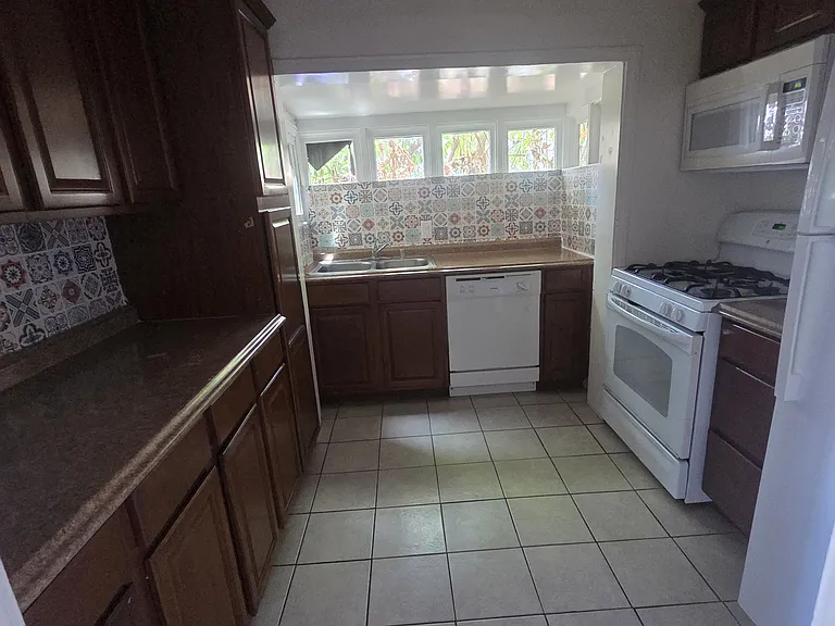 2849 India St #A — Photo 11