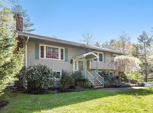 1895 Salem St, North Andover, MA 01845