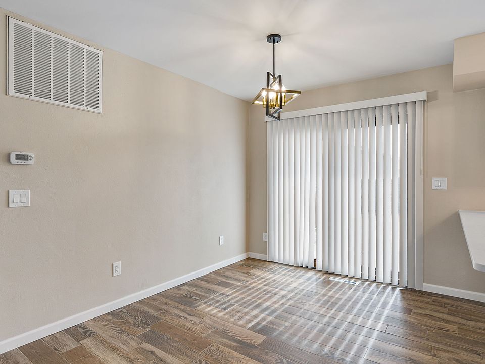 1st image of 300 Highland Ave