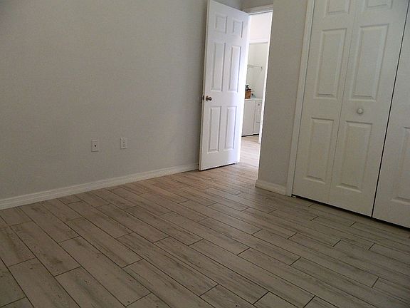 3rd image of 1509 Regan Ave