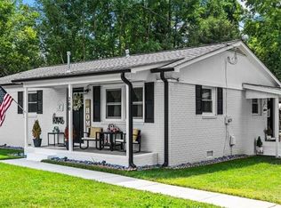 200 S New St, Liberty, NC 27298