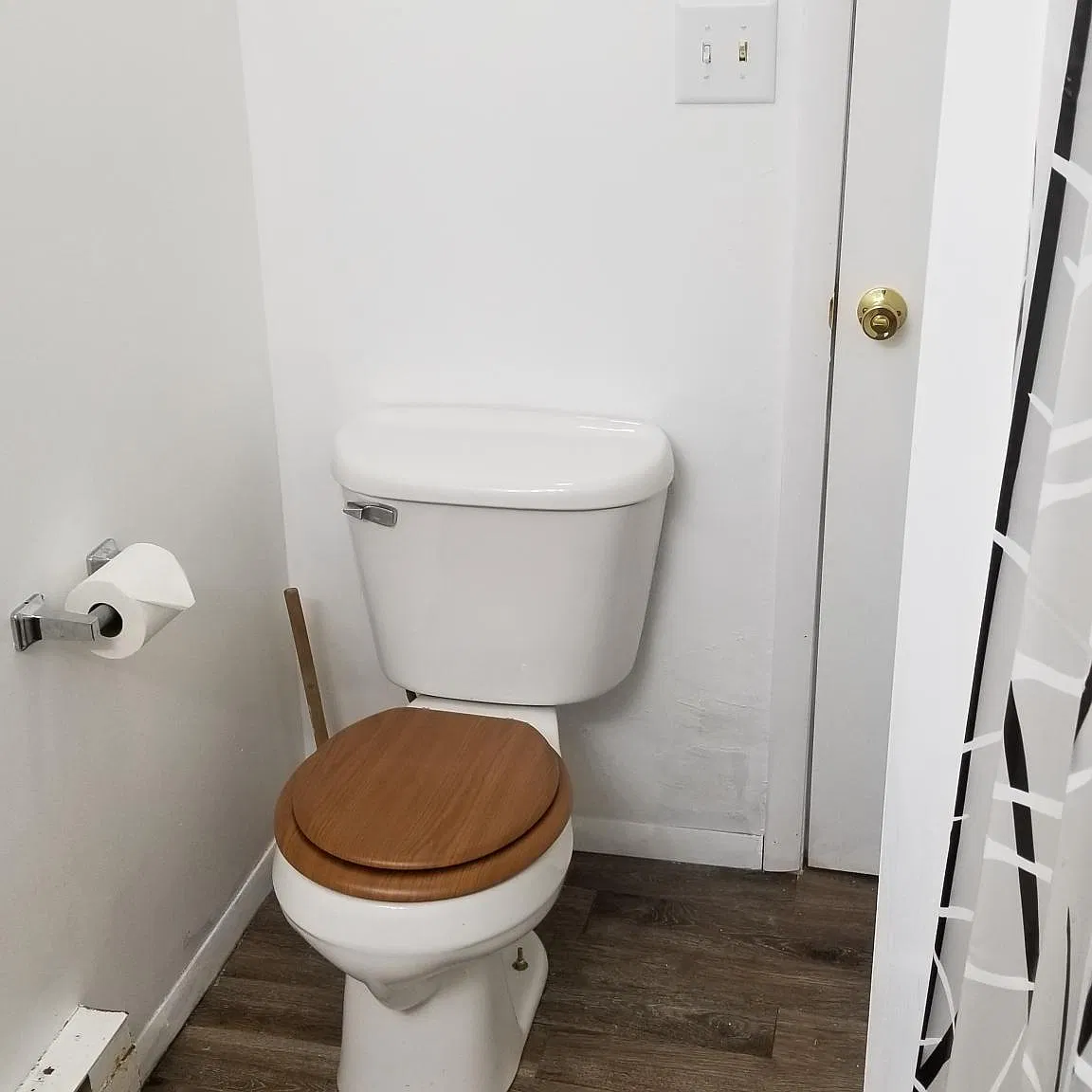 706 Douglas Street — Photo 4