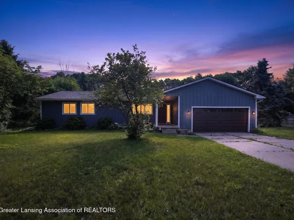16871 Cynthia Ln, Haslett, MI 48840