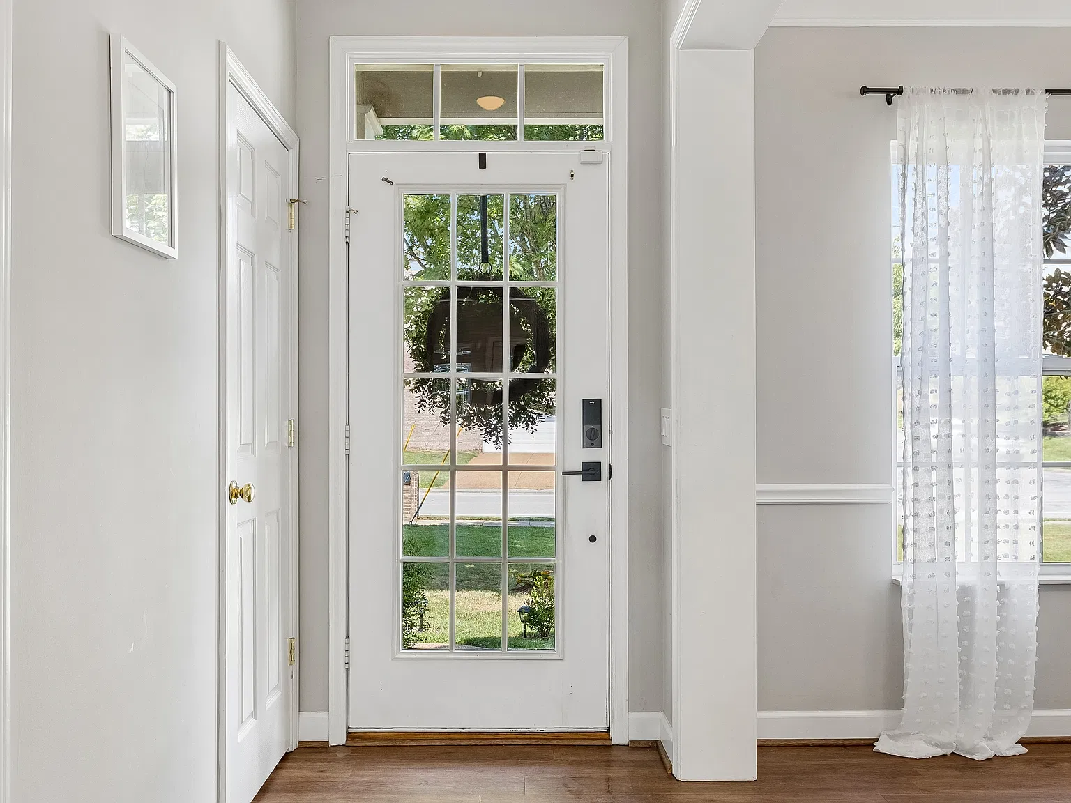 5 bed, 2980 sqft, $3,400 — Photo 4