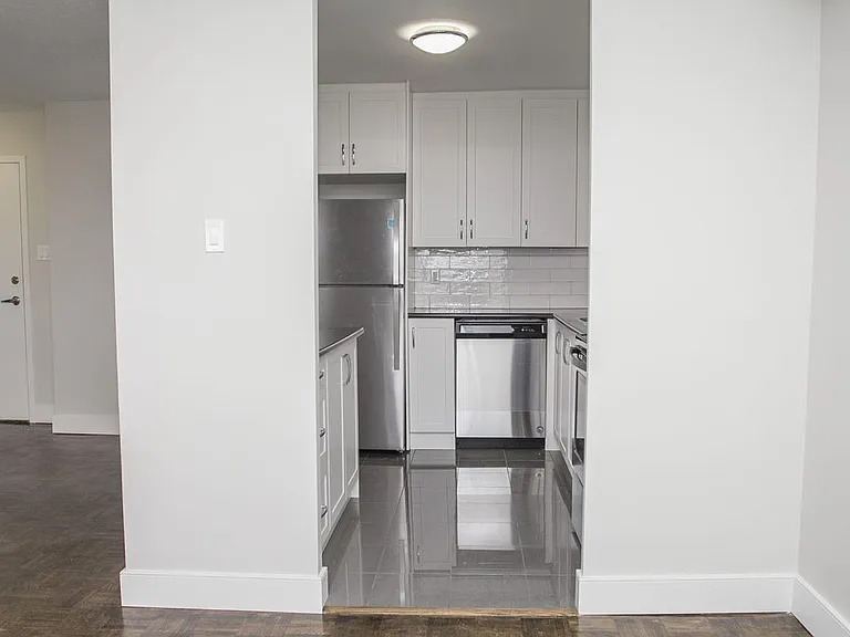 2185 Sheridan Park Dr — Photo 17