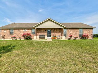 9208 Alabama St, Joshua, TX 76058