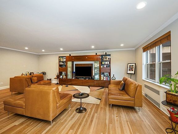 5th image of 162-21 Powells Cove Blvd APT 3J