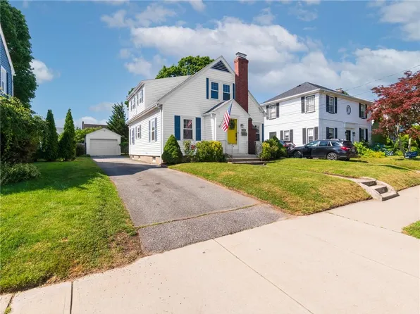 155 Hillside Ave, Providence, RI 02906