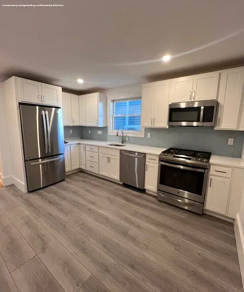 51 Custer St #1 — Photo 6