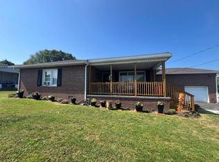 336 S Eisenhower Dr, Beckley, WV 25801