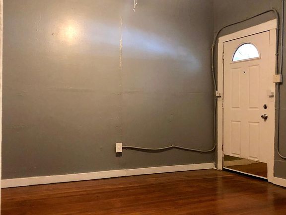 3rd image of 3430 S Flores St APT 2A