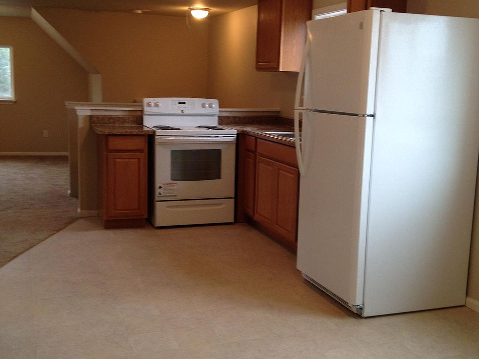 1st image of 1031 4th St APT A