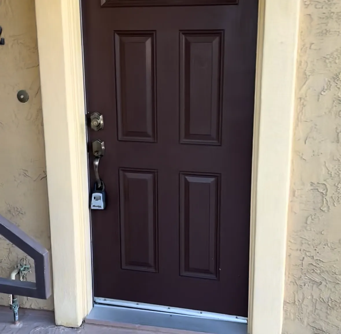 1 bed, 560 sqft, $2,300 — Photo 2